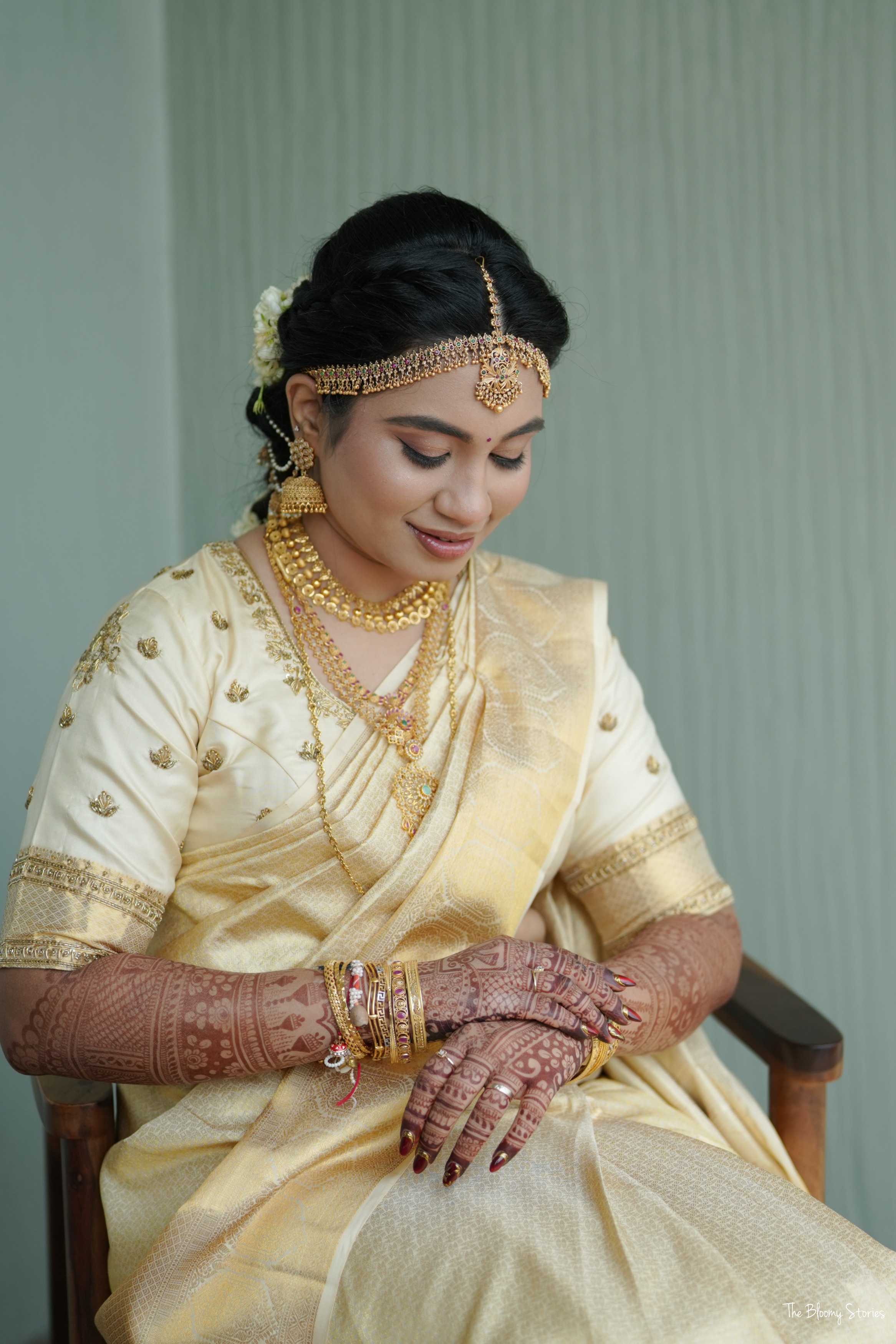 Bride makeup service