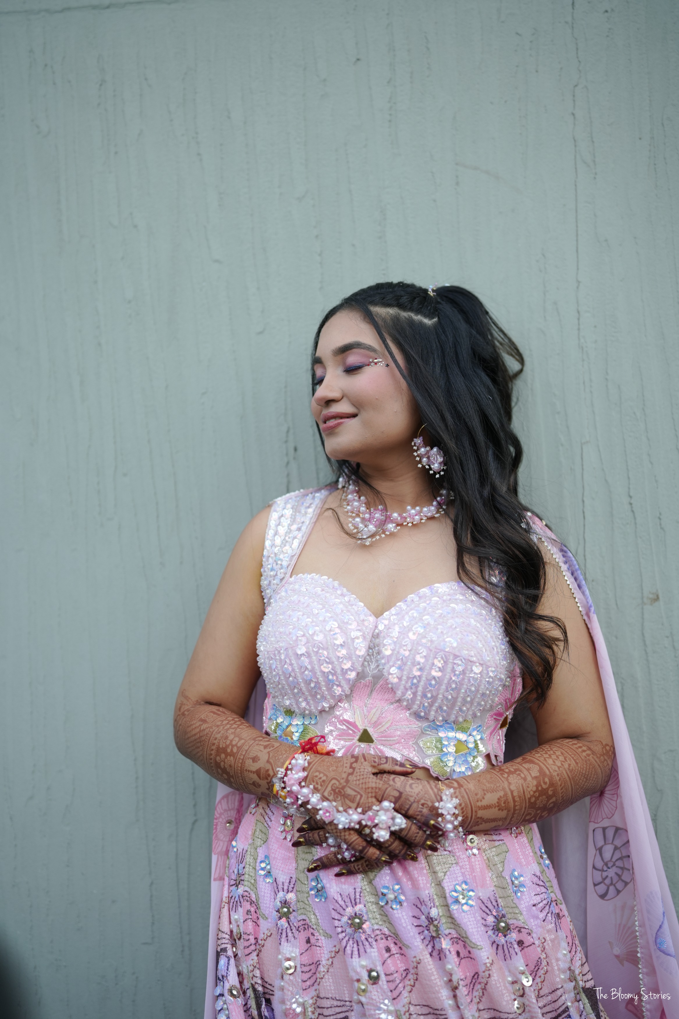 Haldi and mehendi makeup service